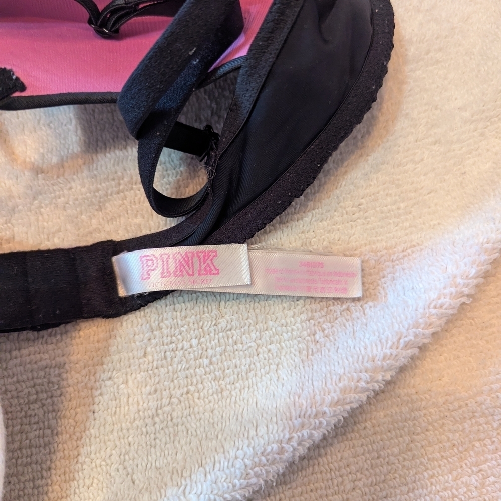 SOLD! Victoria's Secret Black and Cream Bra Duo - Picture 5 of 5